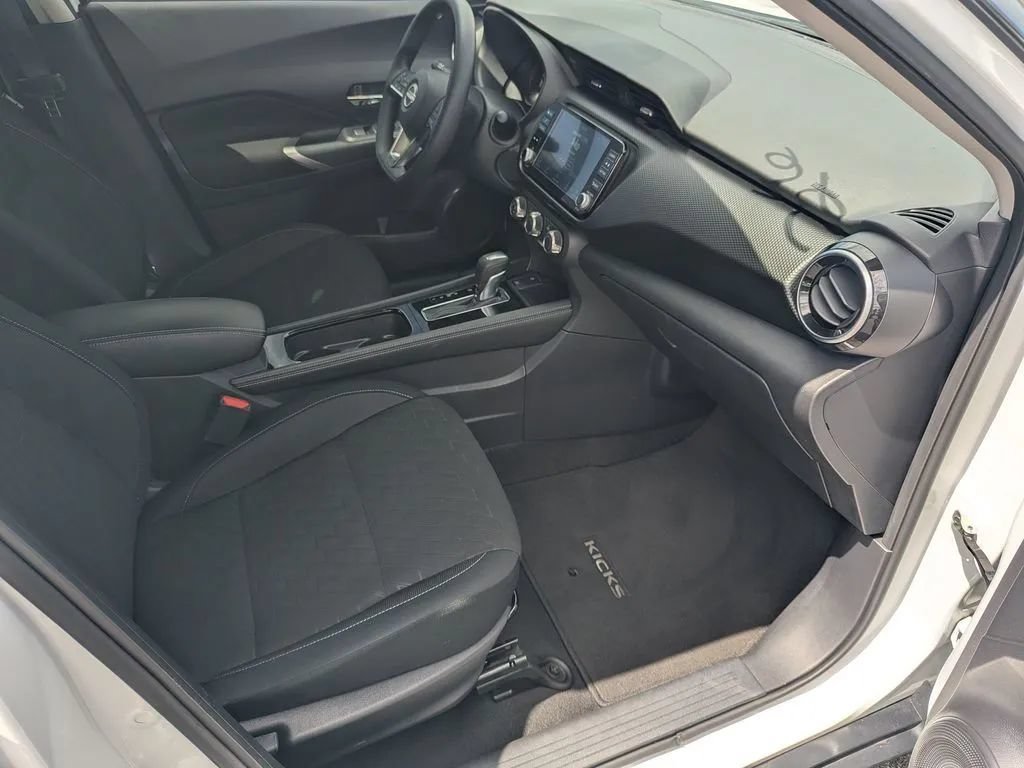 Certified 2024 Nissan Kicks SV FWD image 12