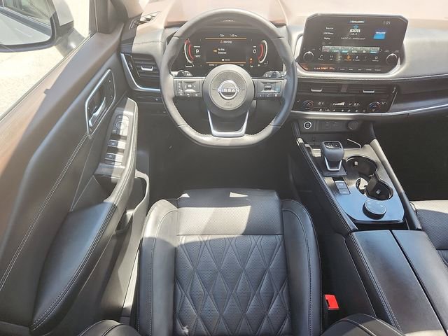 Used 2023 Nissan Rogue Platinum AWD/4WD image 7