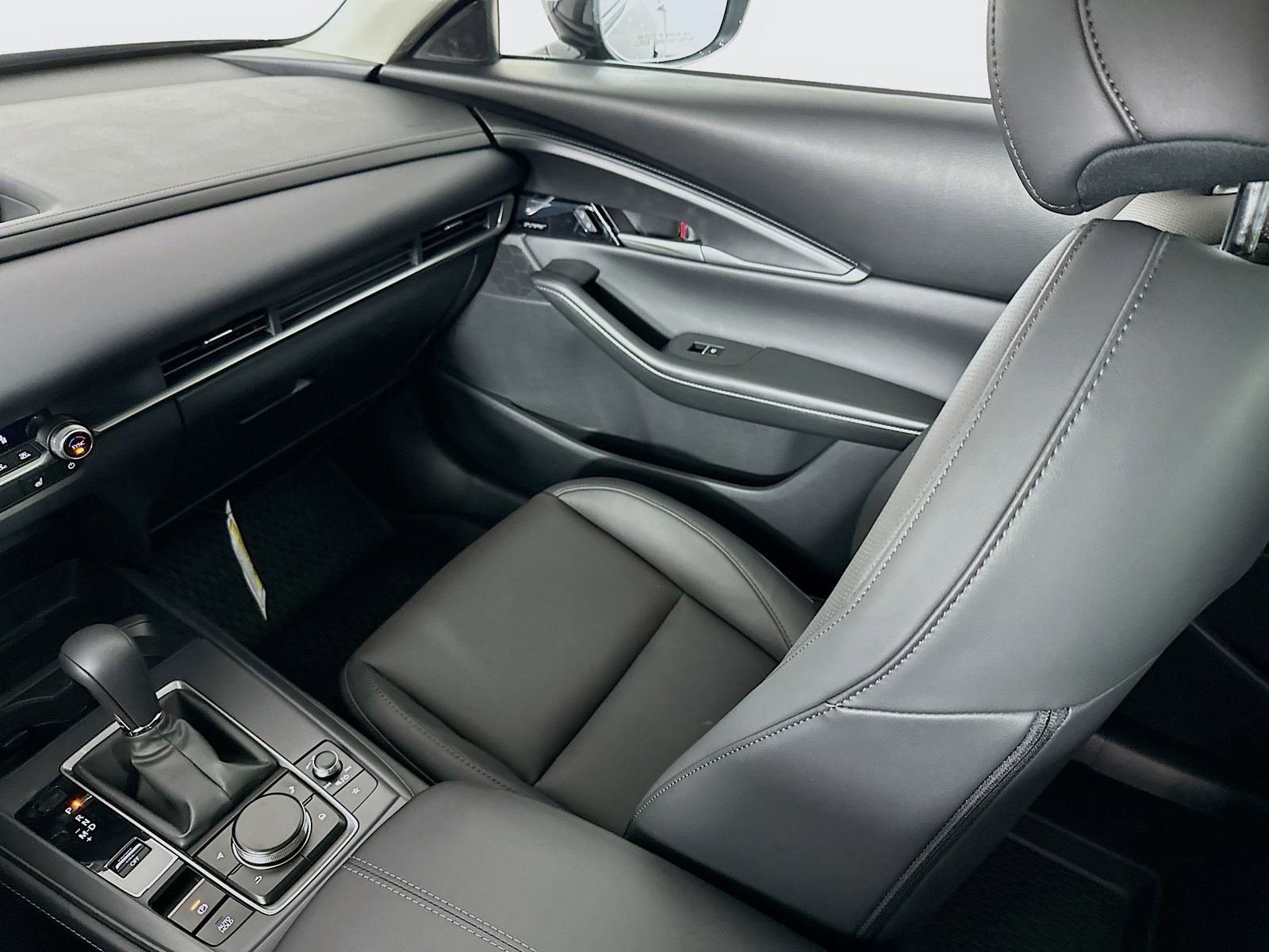 New 2026 MAZDA CX-30 AWD 2.5 S w/ Premium Package image 25