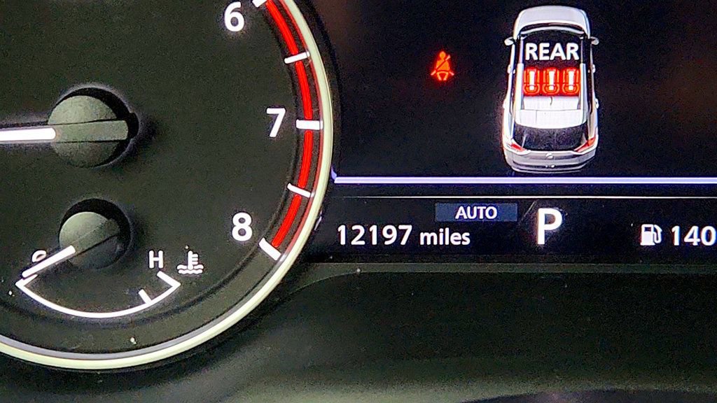 Used 2023 Nissan Rogue SV image 15