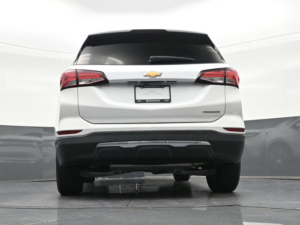 Used 2024 Chevrolet Equinox Premier FWD image 31