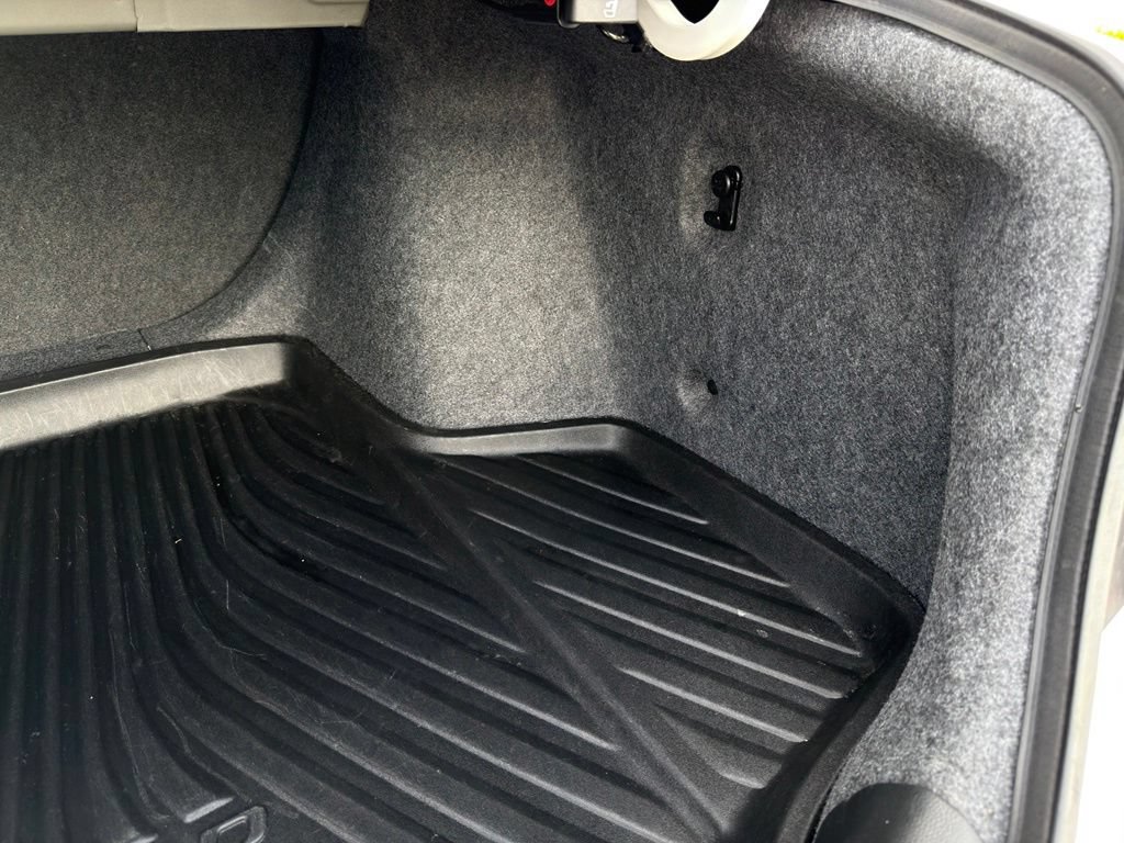 Used 2018 Honda Accord Touring image 40