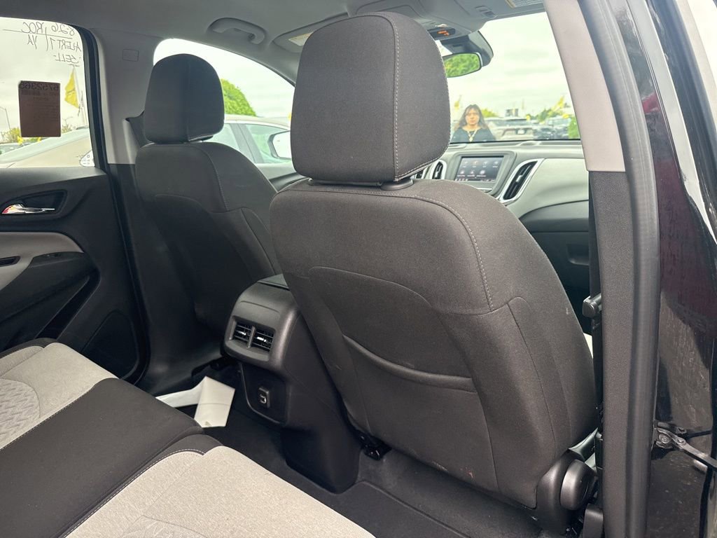 Used 2024 Chevrolet Equinox LT image 19