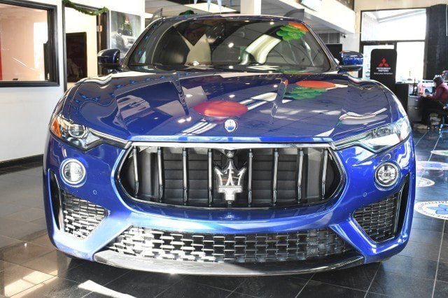 Used 2022 Maserati Levante Modena AWD/4WD image 2