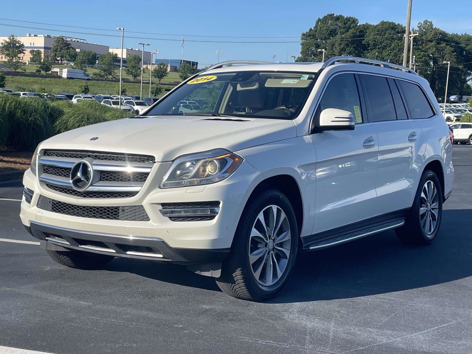 Used 2014 Mercedes-Benz GL 450 4MATIC image 4
