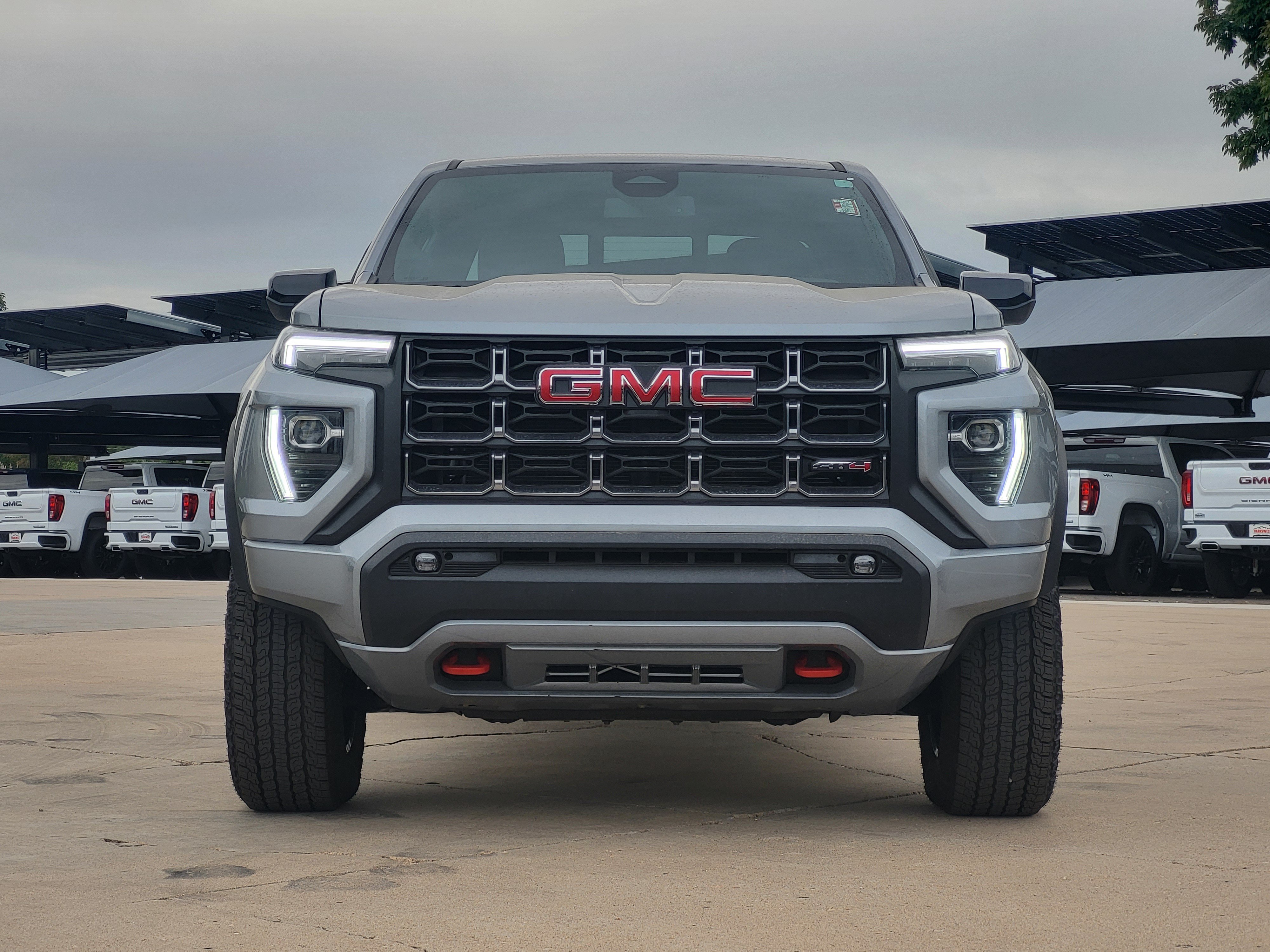 Used 2026 GMC Canyon AT4 AWD/4WD image 2