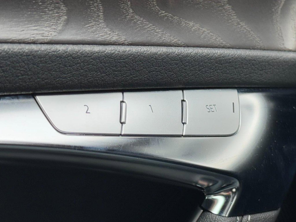 Used 2023 Audi A6 Premium Plus w/ Premium Plus Package image 17