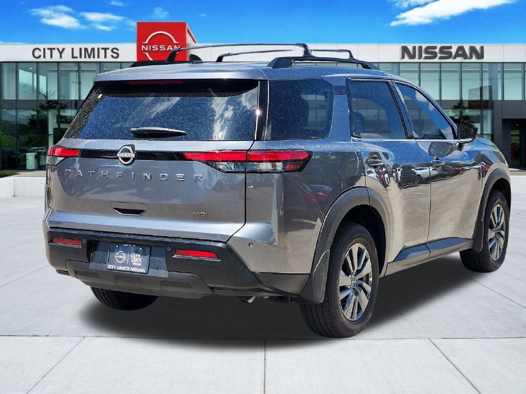 New 2026 Nissan Pathfinder SV w/ Cargo Package AWD/4WD image 4