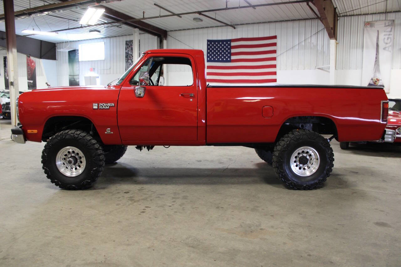 Used 1993 Dodge D/W Truck 250 image 3
