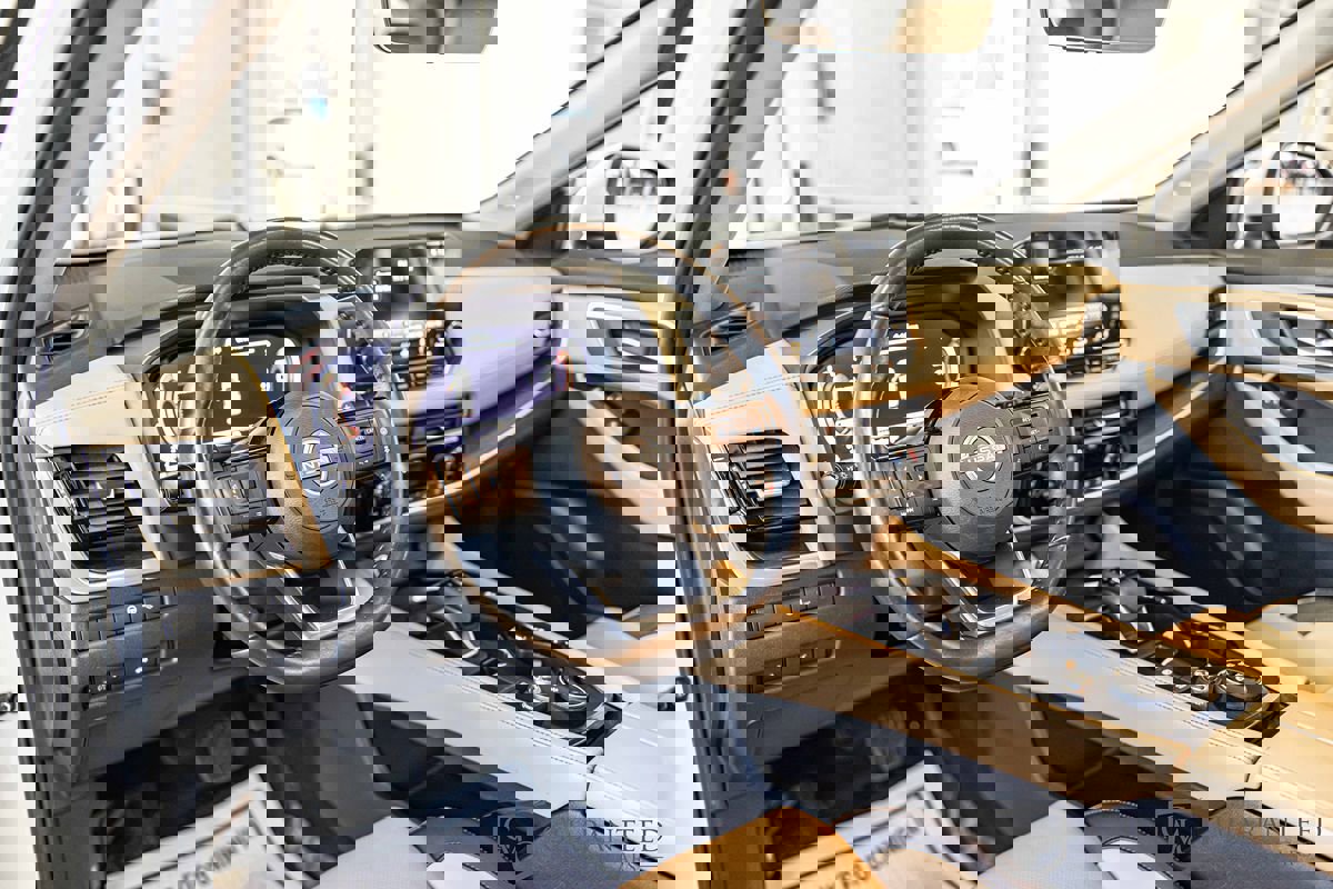 Used 2022 Nissan Rogue Platinum w/ Head-Up Display Package image 20