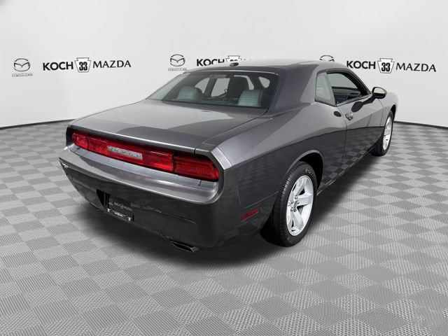 Used 2014 Dodge Challenger SXT Plus RWD image 8