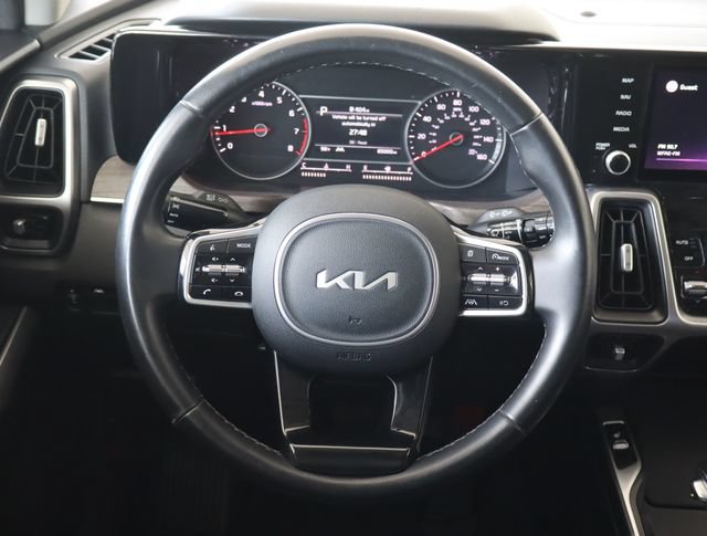 Used 2022 Kia Sorento S w/ Panoramic Sunroof Package AWD/4WD image 24