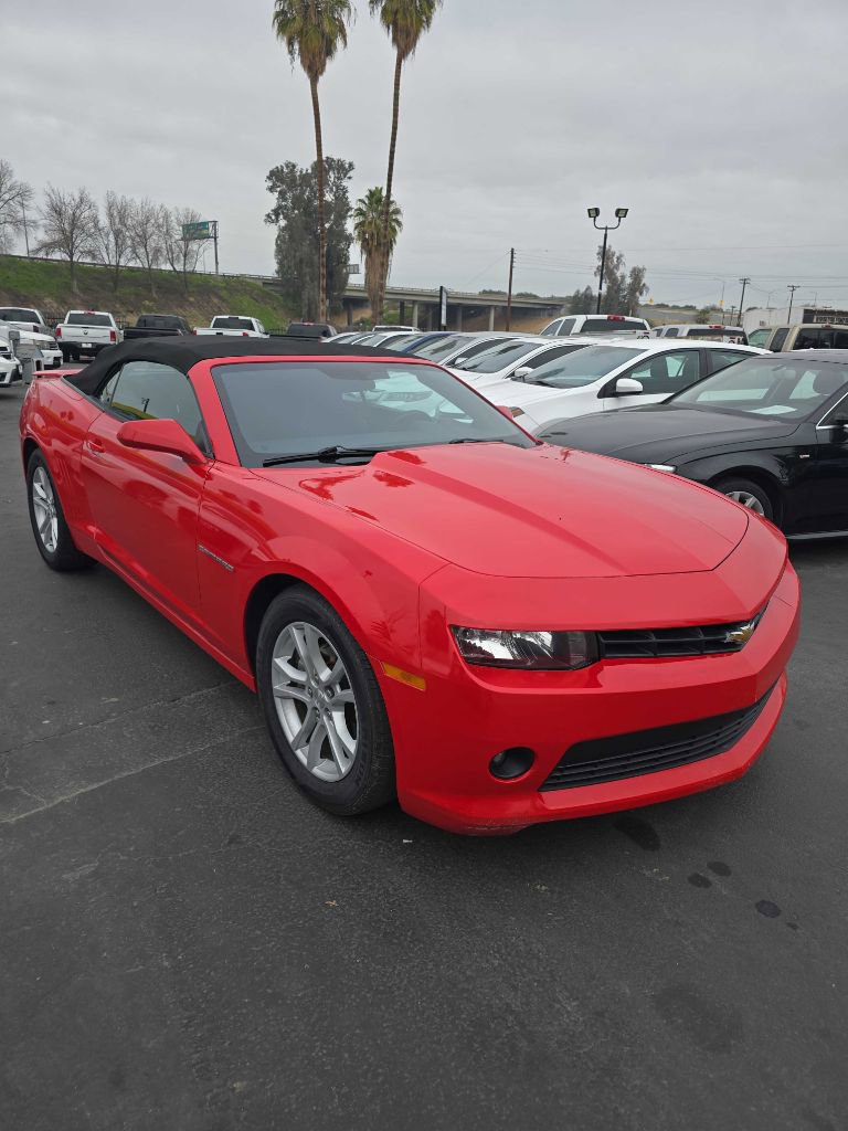 Used 2015 Chevrolet Camaro LT image 4