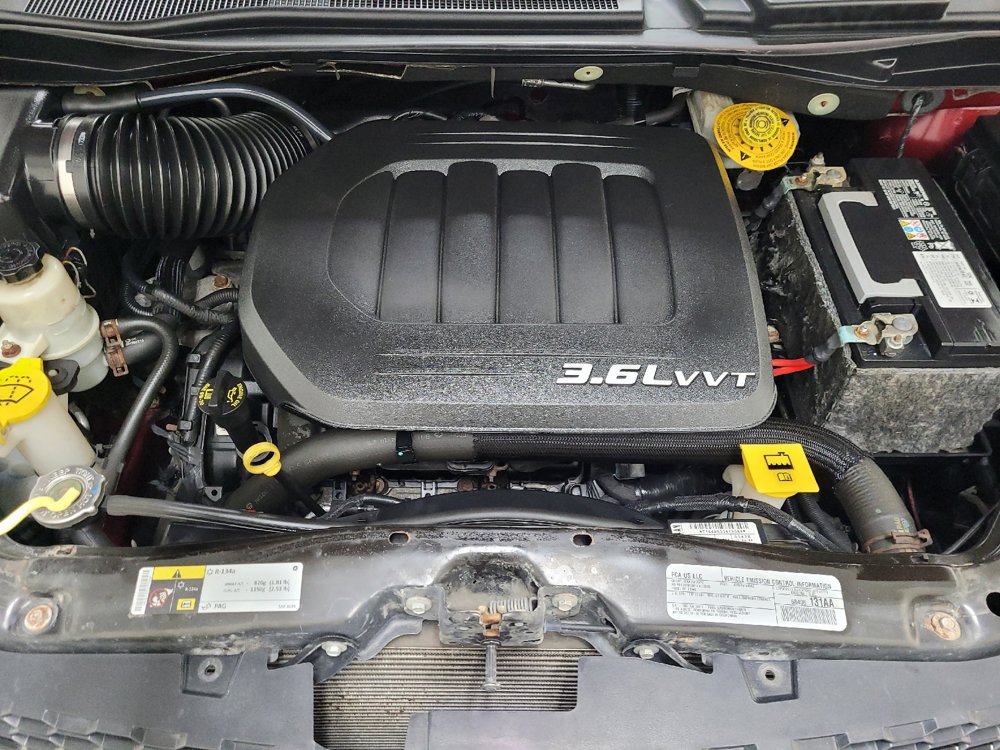 Used 2018 Dodge Grand Caravan SE FWD image 30