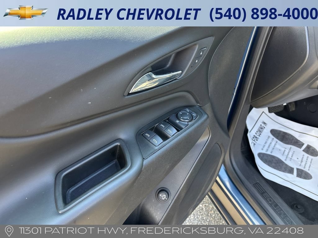 Used 2024 Chevrolet Equinox LT AWD/4WD image 5