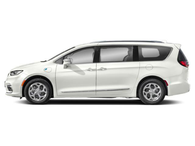 Certified 2022 Chrysler Pacifica Limited w/ Uconnect Theater Family Group FWD image 3