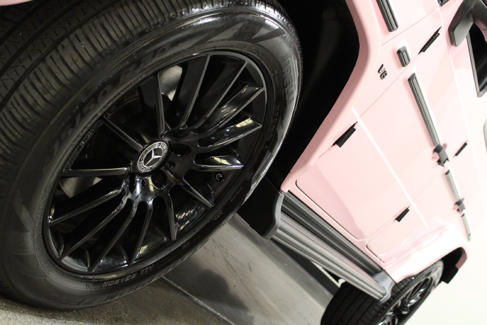 Used 2024 Mercedes-Benz G 550 image 8