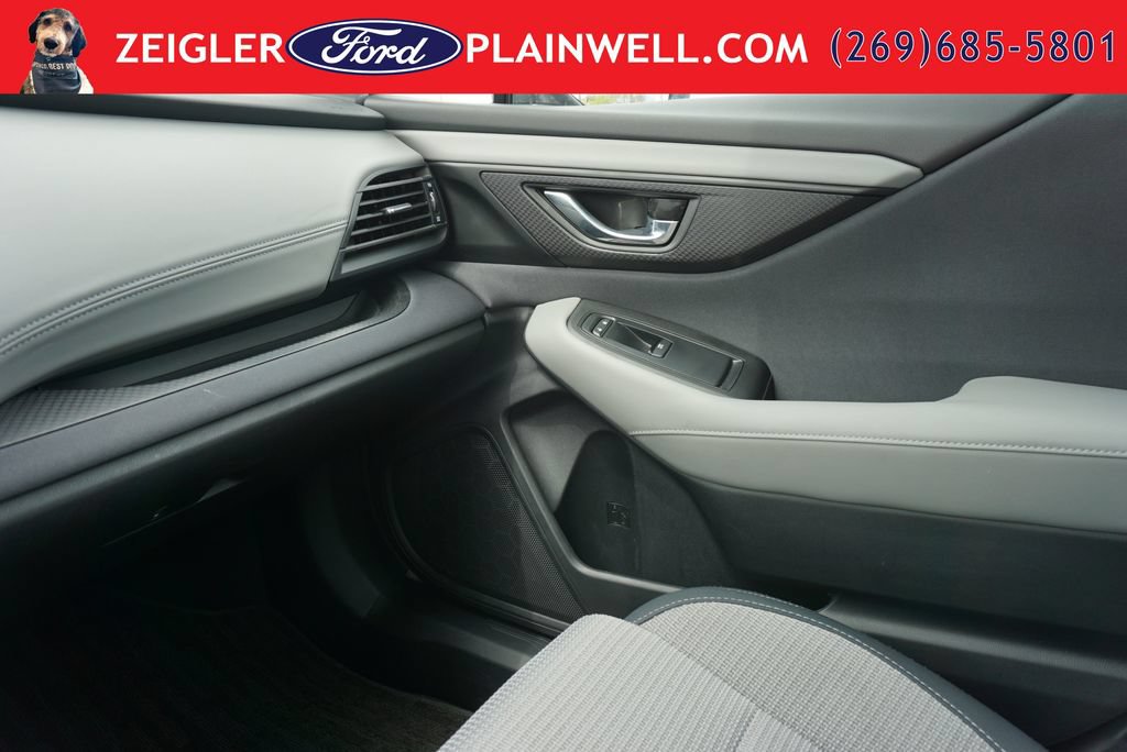 Used 2023 Subaru Outback Premium AWD/4WD image 30