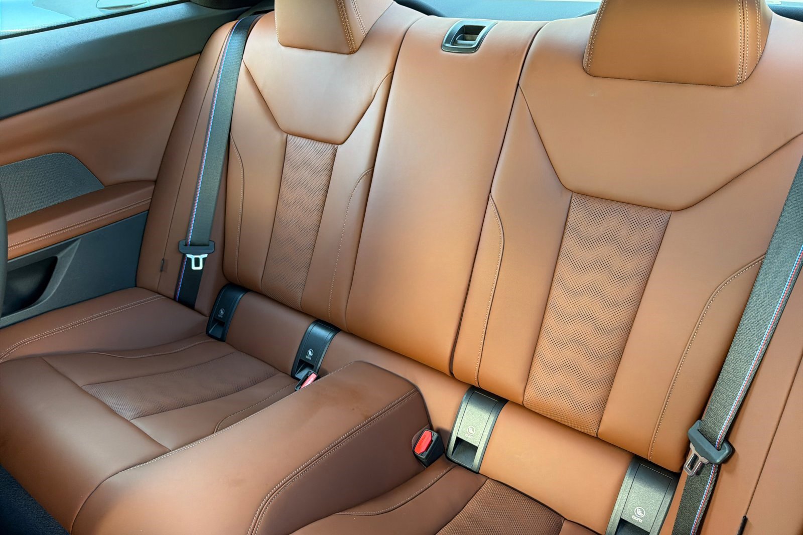 Used 2025 BMW M4 Coupe w/ Executive Package image 15