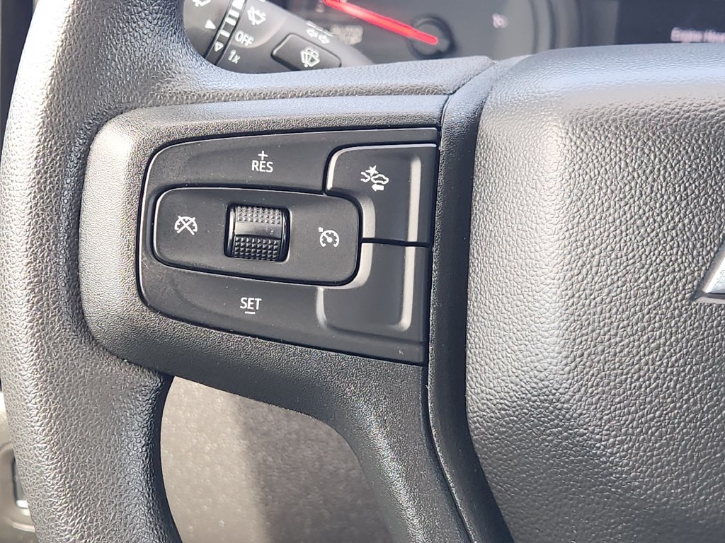 Used 2025 Chevrolet Silverado 1500 W/T w/ WT Value Package AWD/4WD image 27