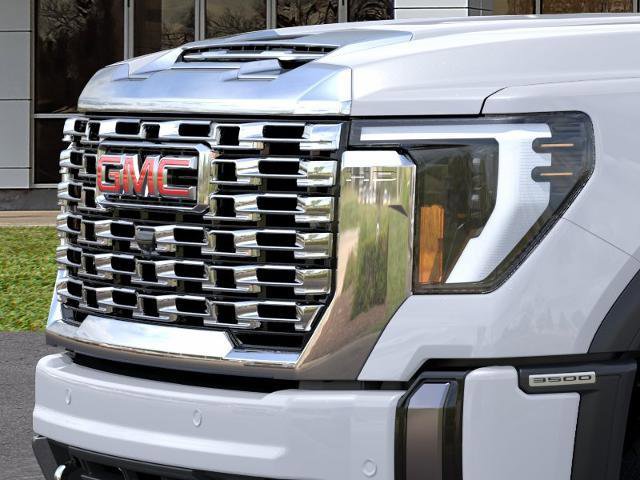 New 2026 GMC Sierra 3500 Denali image 13