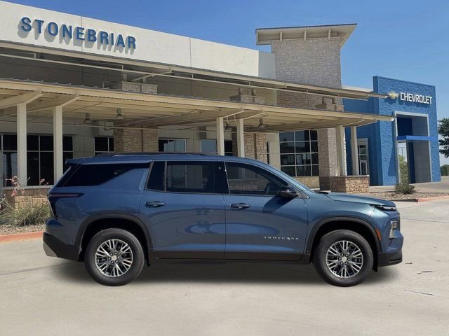 New 2025 Chevrolet Traverse LT w/ Enhanced Driving Package image 4