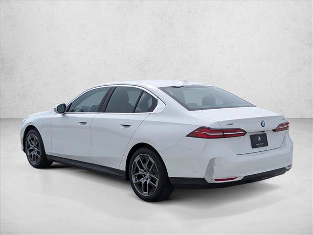 Used 2026 BMW 530i xDrive w/ Premium Package AWD/4WD image 8