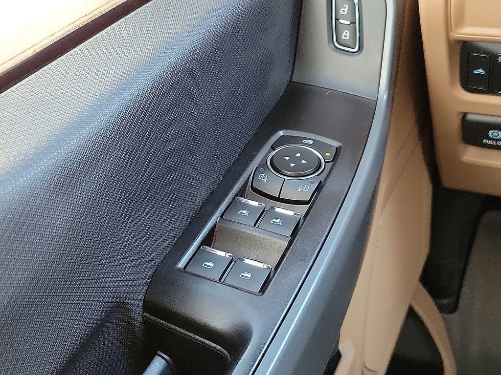 Used 2022 Ford F150 XLT image 13