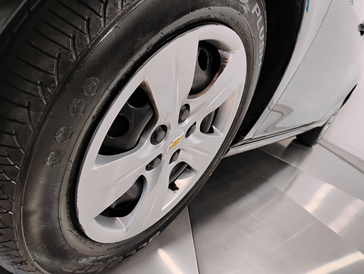 Used 2016 Chevrolet Cruze LS image 45