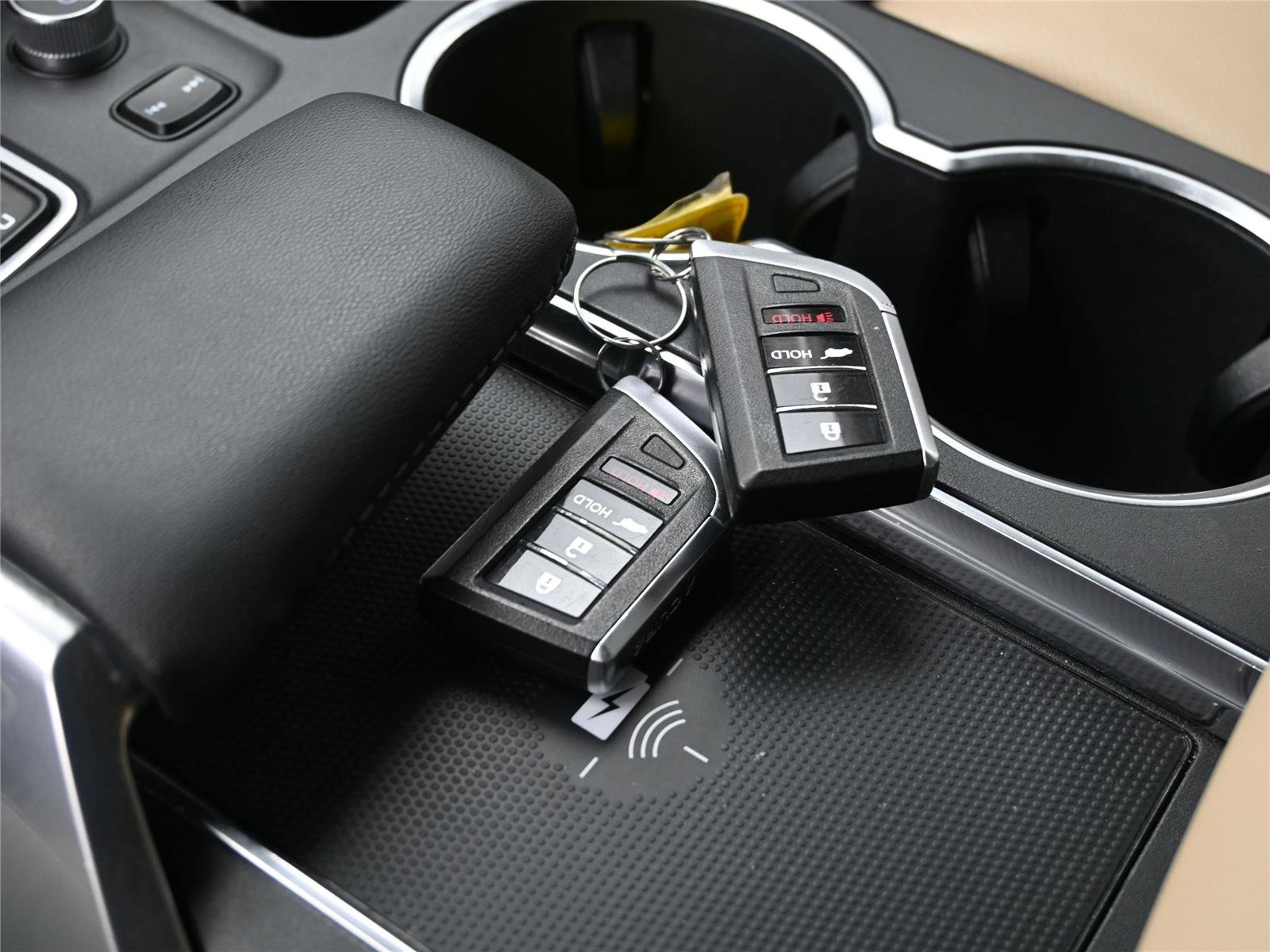 Certified 2022 Acura MDX SH-AWD w/ Technology Package image 6