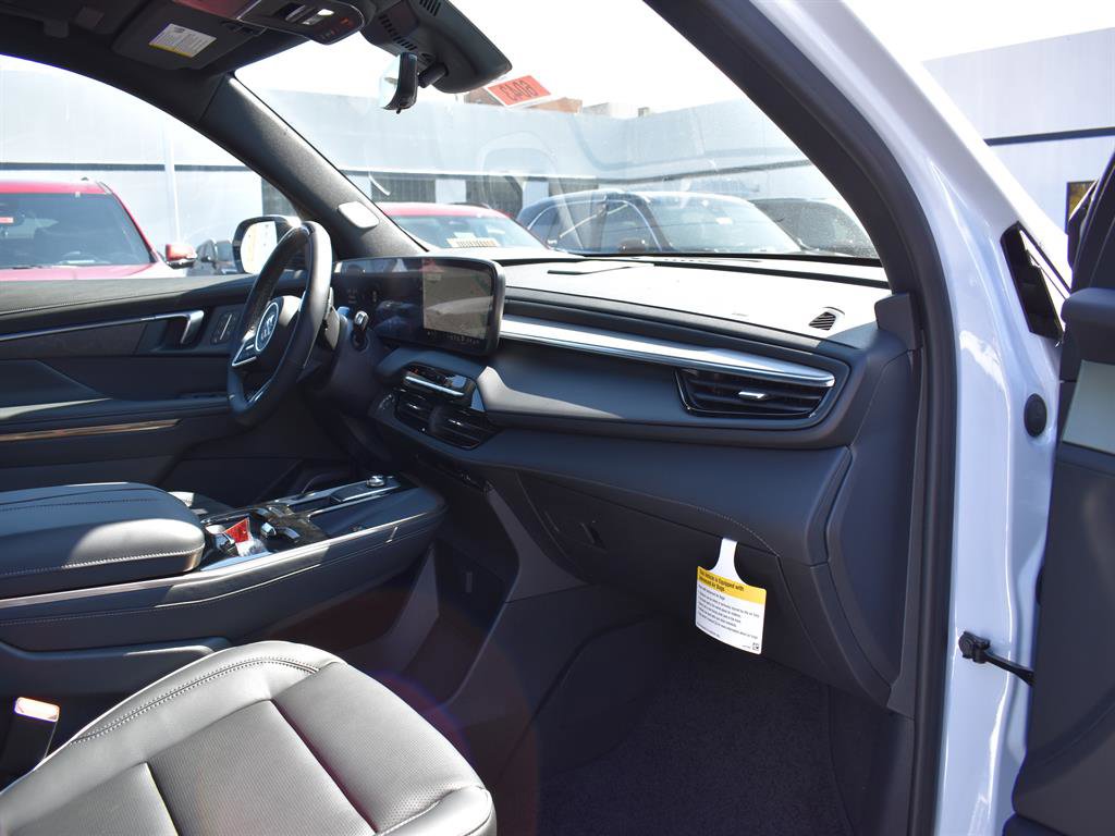 New 2026 Buick Enclave Avenir w/ Super Cruise Package image 5