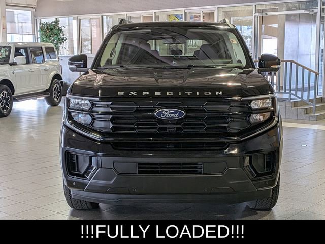 Used 2025 Ford Expedition Max Active image 3
