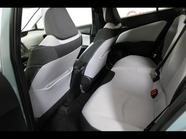 Used 2019 Toyota Prius LE FWD image 13