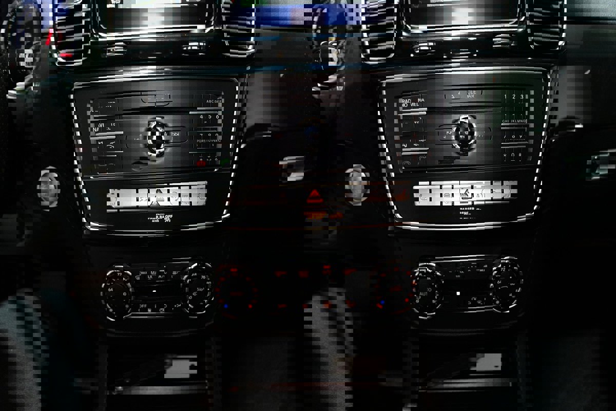 Used 2019 Mercedes-Benz GLS 450 4MATIC image 11