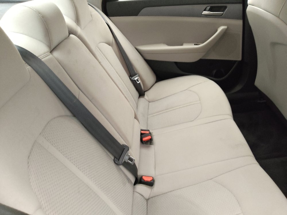 Used 2019 Hyundai Sonata SE FWD image 19