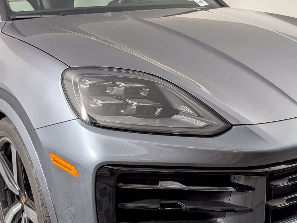 New 2026 Porsche Cayenne S AWD/4WD image 15