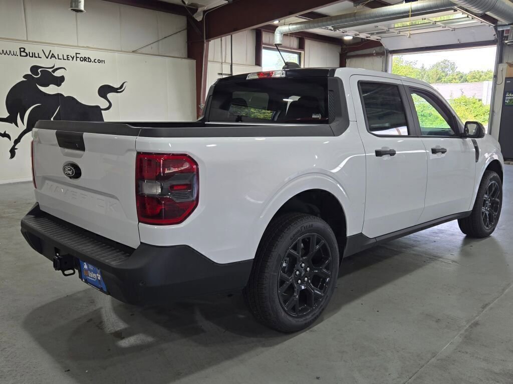 New 2025 Ford Maverick XLT w/ XLT Luxury Package image 14