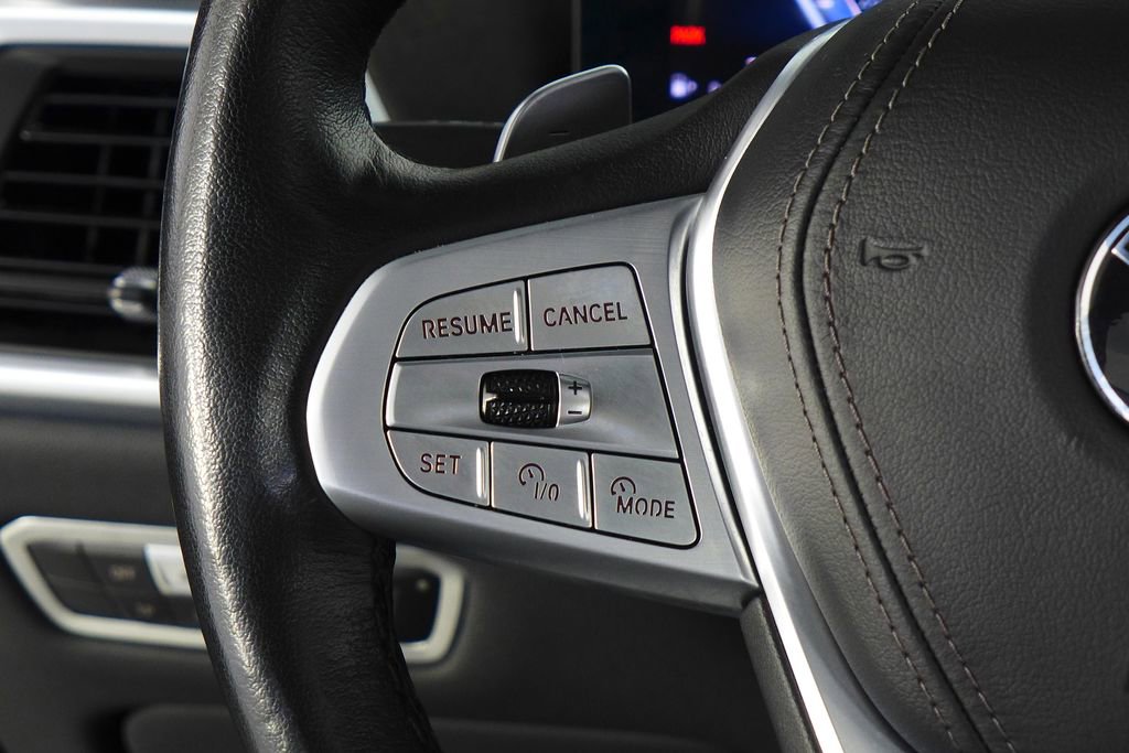 Certified 2023 BMW X7 xDrive40i w/ Parking Assistance Package image 31