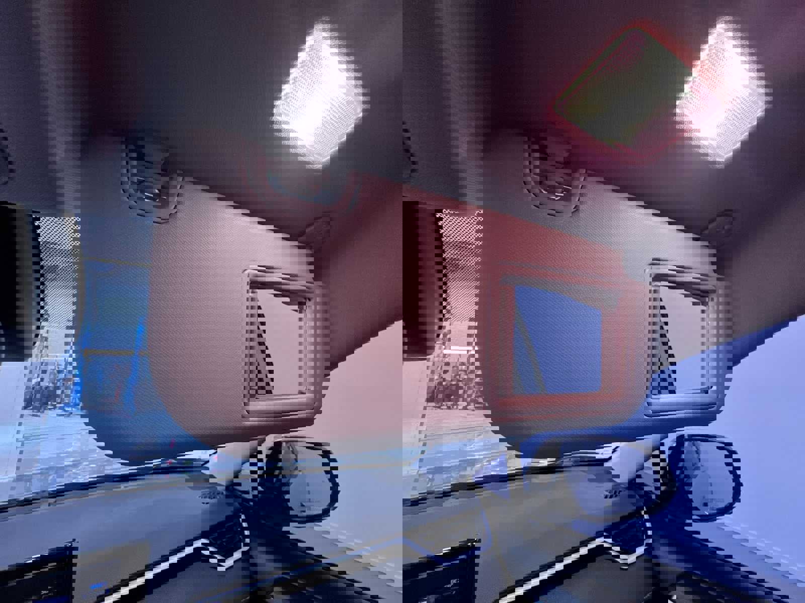 Used 2021 Toyota RAV4 XLE image 33