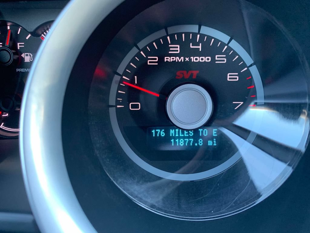 Used 2012 Ford Mustang Shelby GT500 w/ SVT Performance Pkg RWD image 39