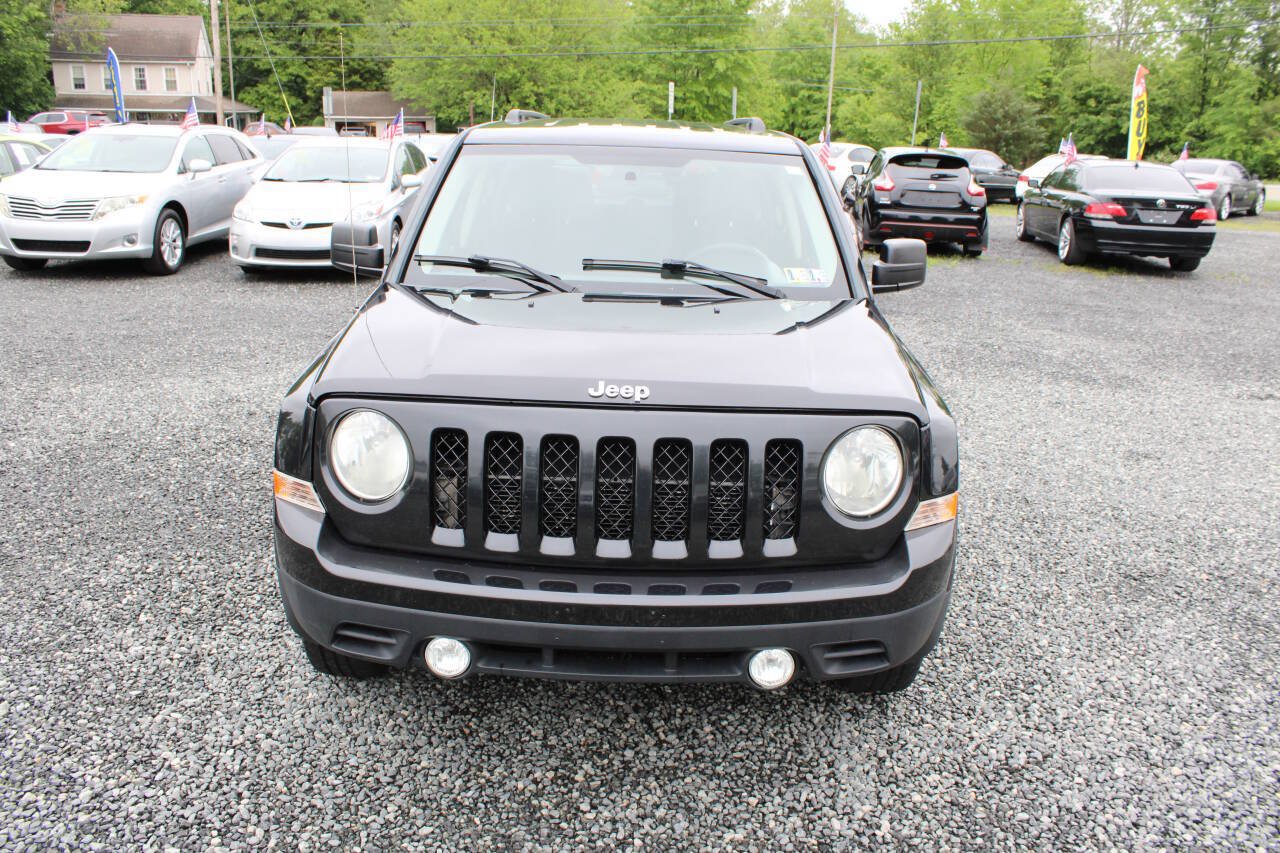 Used 2011 Jeep Patriot Sport w/ PWR Value Group AWD/4WD image 3