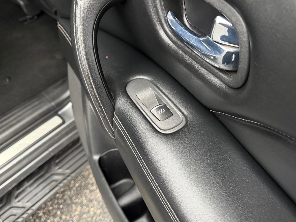 Used 2021 INFINITI QX80 Luxe image 24