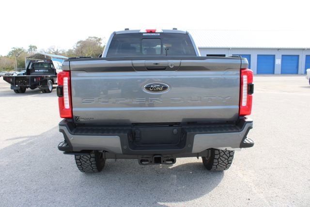 Used 2024 Ford F250 Lariat w/ Black Appearance Package image 9