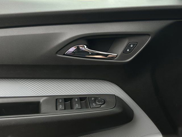 New 2027 Chevrolet Bolt RS w/ Technology Package image 20