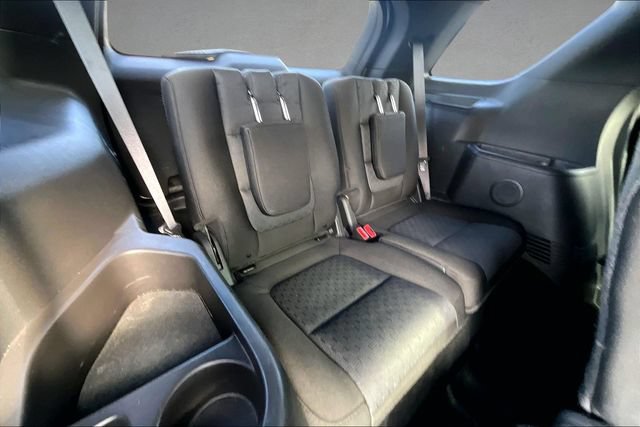 Used 2014 Ford Explorer XLT w/ Equipment Group 201A AWD/4WD image 24