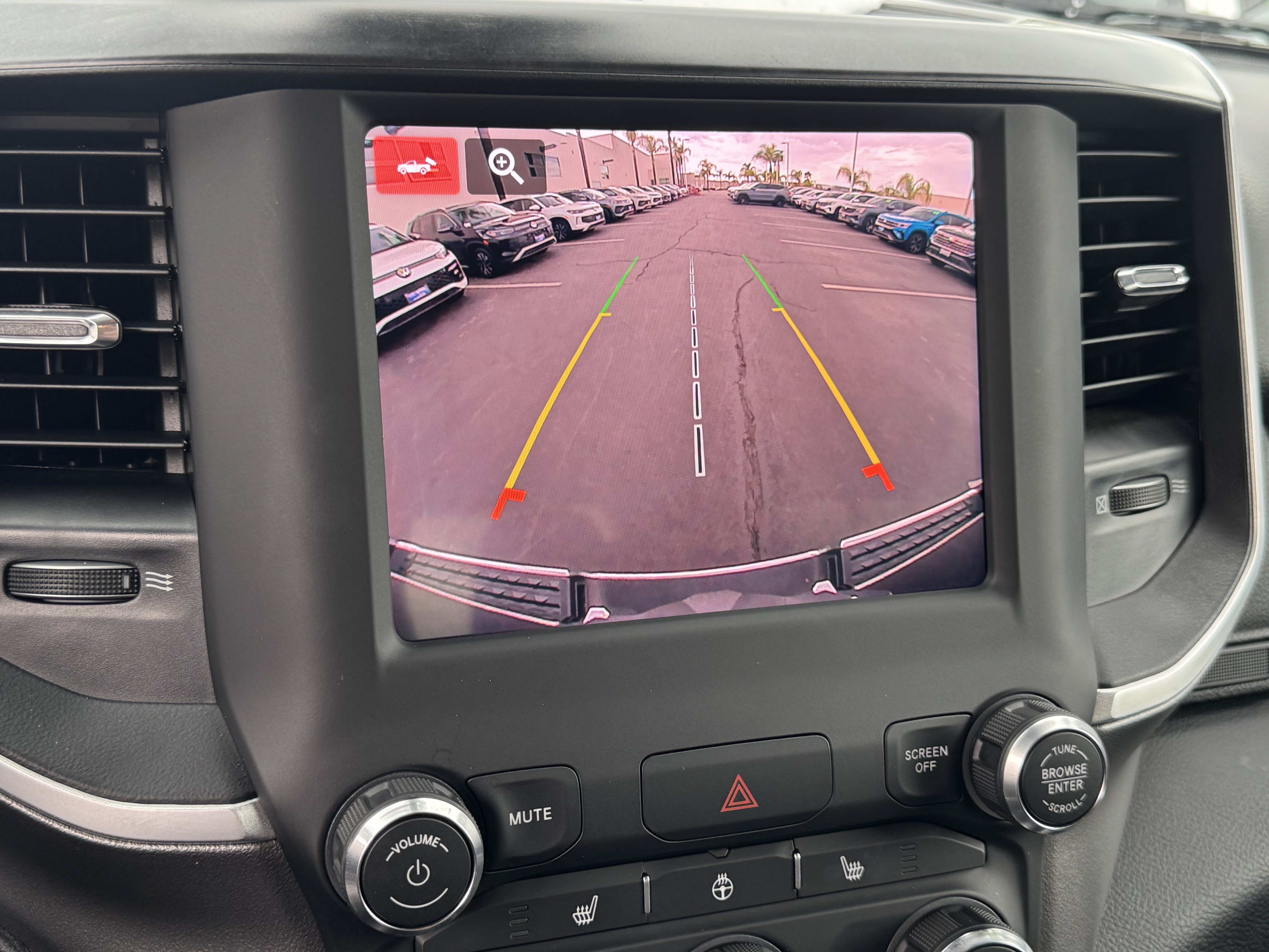 Used 2023 RAM 1500 Big Horn AWD/4WD image 24