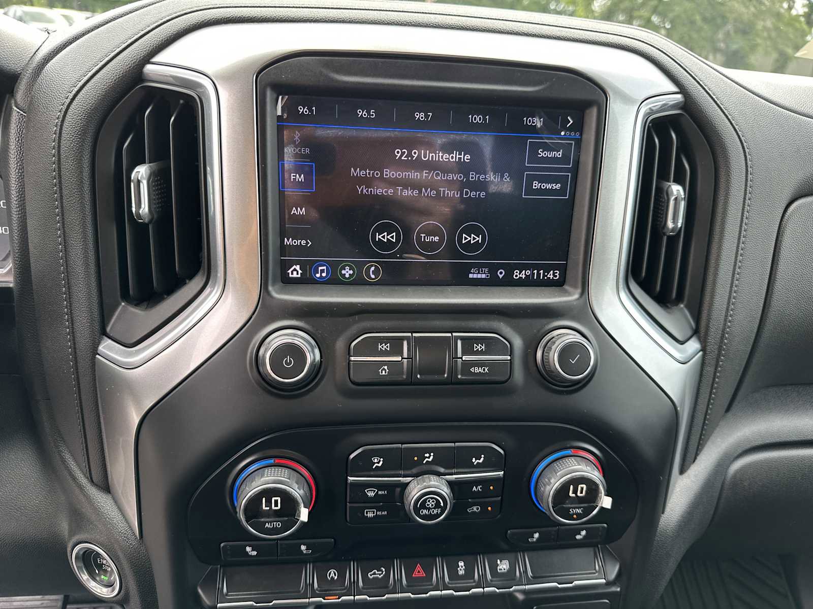 Used 2019 Chevrolet Silverado 1500 LT w/ All-Star Edition RWD image 19