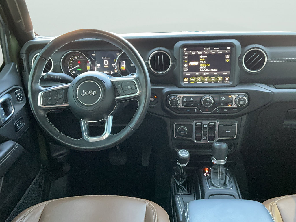 Used 2023 Jeep Wrangler Unlimited Sahara w/ Cold Weather Group AWD/4WD image 13