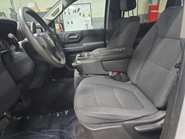 Used 2020 Chevrolet Silverado 1500 Custom w/ Custom Value Package image 14