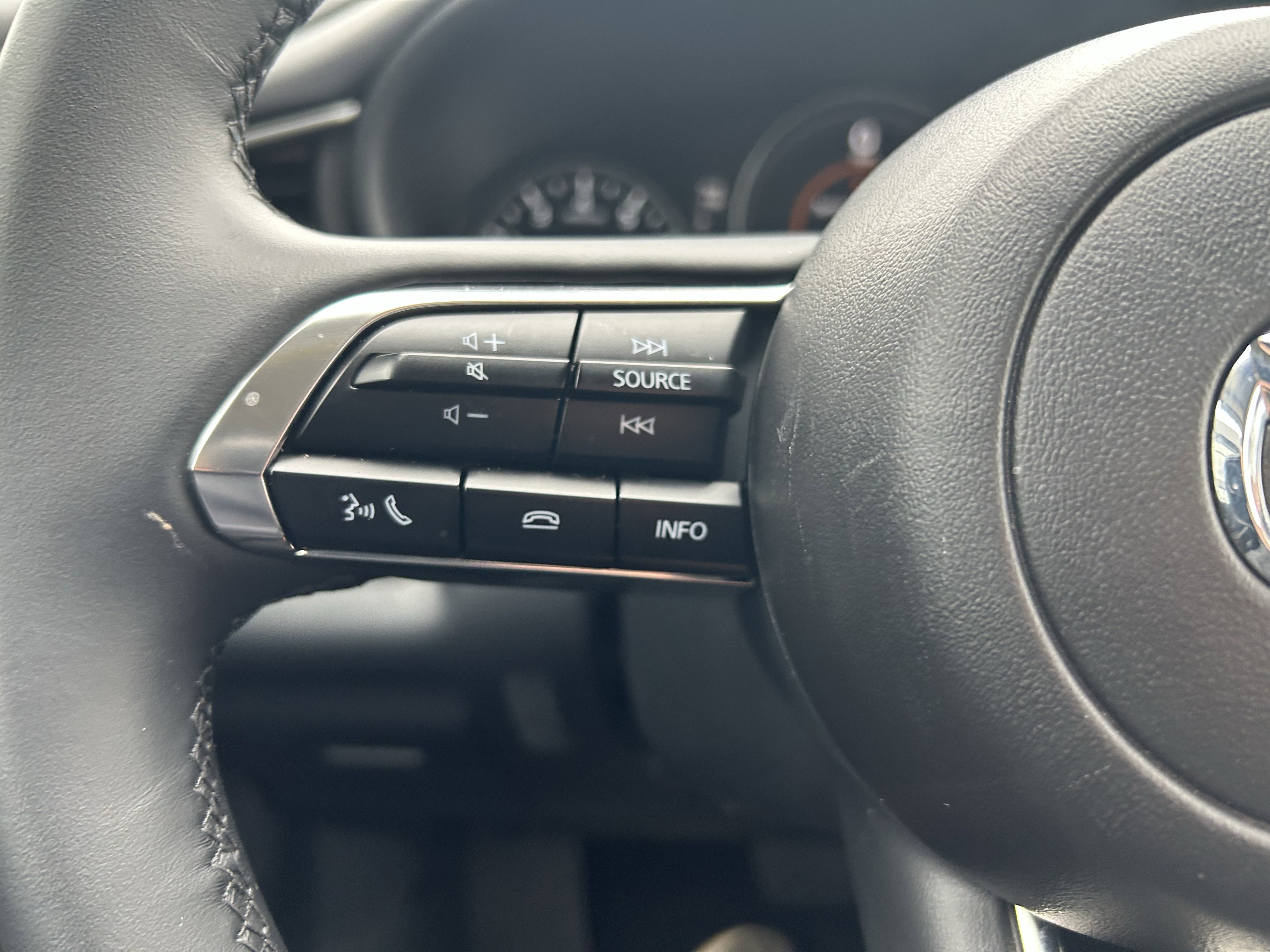 Certified 2025 MAZDA CX-30 AWD 2.5 S w/ Select Sport Pkg image 19